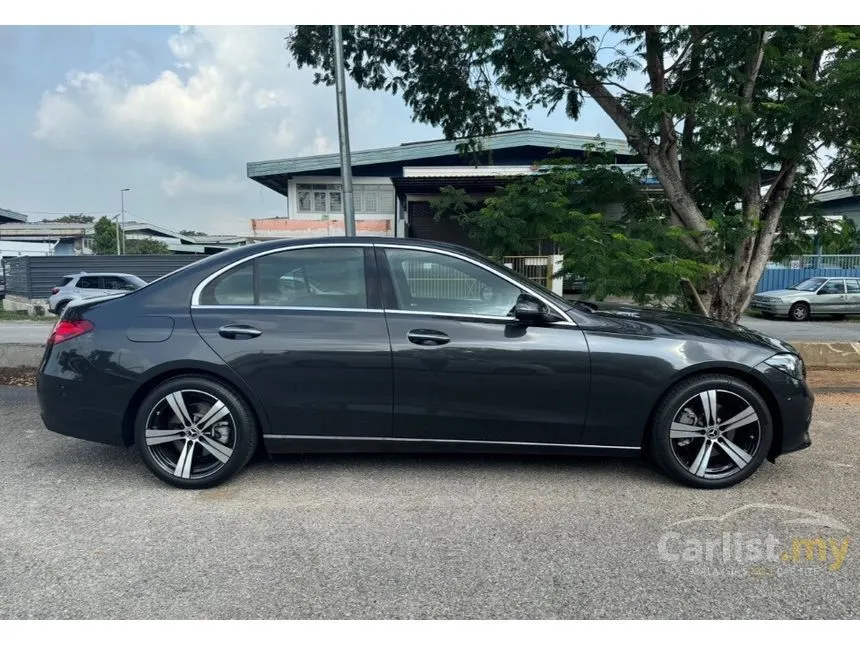 2024 Mercedes-Benz C200 Avantgarde Sedan