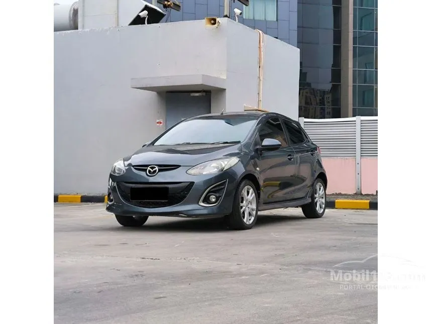 Jual Mobil Mazda 2 2011 R 1.5 di DKI Jakarta Automatic Hatchback Abu