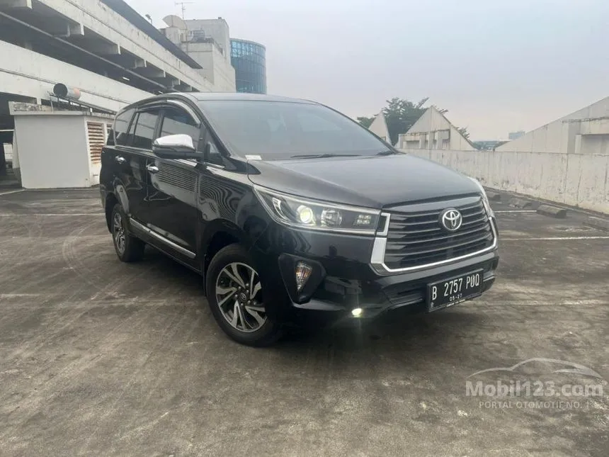 2022 Toyota Kijang Innova V MPV