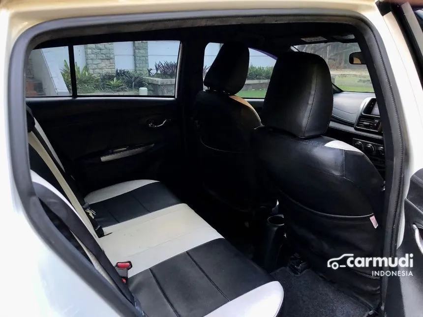 2016 Toyota Yaris G Hatchback