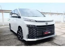 2022 Toyota Voxy 2.0 MPV