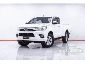 2016 Toyota HILUX REVO 2.4 E Prerunner Smart Cab Pickup