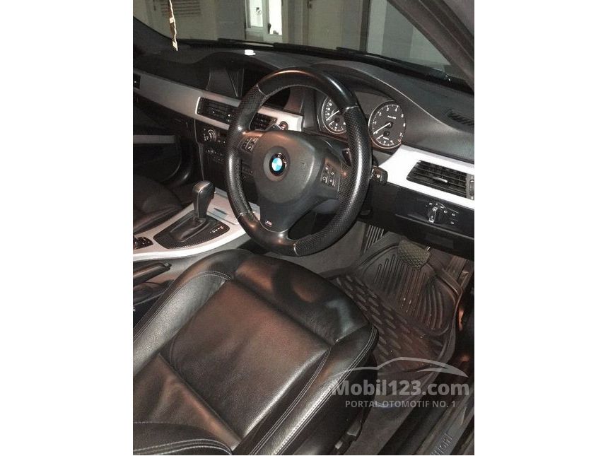 2012 BMW 325i E90 2.5 Sedan