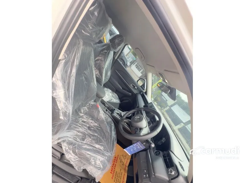 2025 Honda HR-V e:HEV SUV