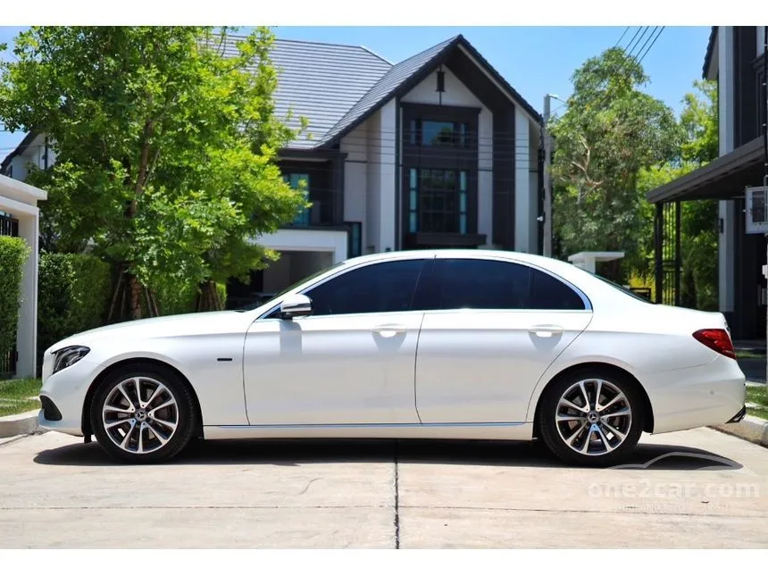 2019 Mercedes-Benz E350 e Avantgarde Sedan