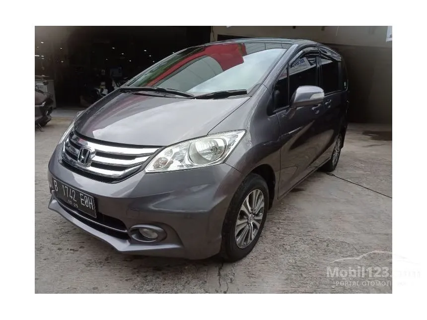Jual Mobil Honda Freed 2015 E 1.5 di DKI Jakarta Automatic MPV Abu