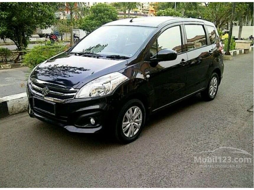 Jual Mobil  Suzuki Ertiga  2021 GL 1 4 di Jawa  Timur  