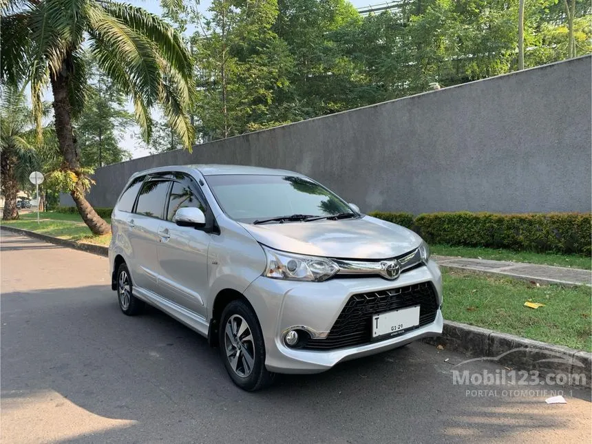 Jual Mobil Toyota Avanza 2018 Veloz 1.5 di Jawa Barat Manual MPV Silver Rp 169.000.000