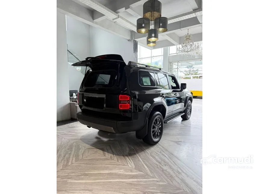 2024 Toyota Land Cruiser Prado VX SUV