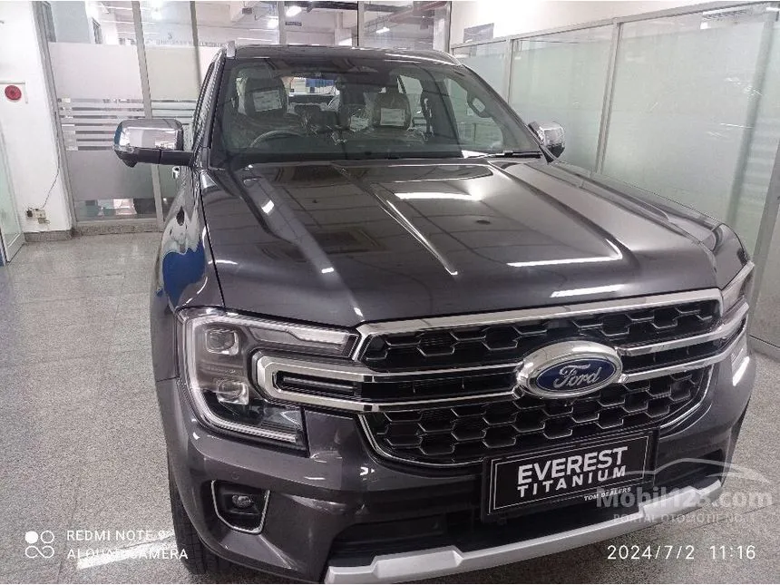 Jual Mobil Ford Everest 2024 Titanium 2.0 di Kalimantan Timur Automatic SUV Abu