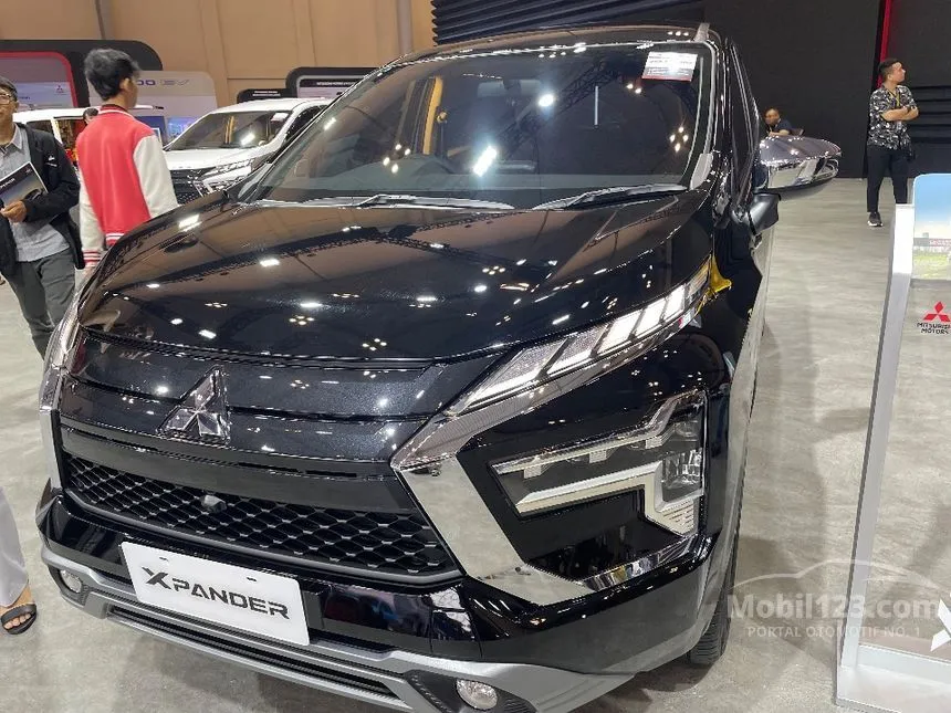 Jual Mobil Mitsubishi Xpander 2024 ULTIMATE 1.5 di Banten Automatic Wagon Hitam Rp 215.000.000