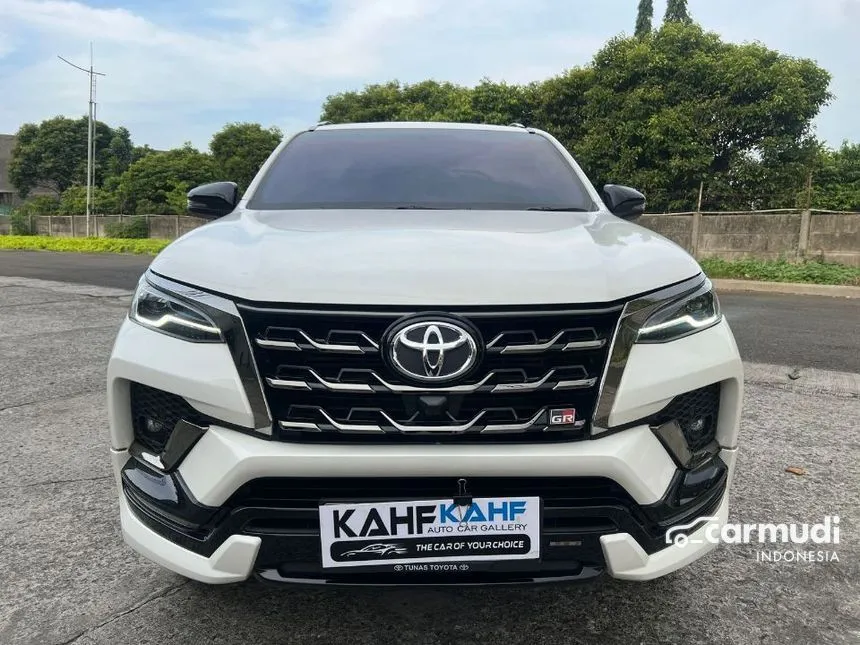 2023 Toyota Fortuner VRZ 4x2 SUV