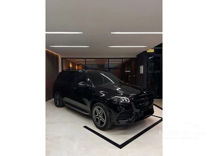 2023 Mercedes-Benz GLS450 AMG Line 4MATIC SUV
