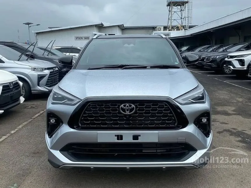 Jual Mobil Toyota Yaris Cross 2024 S GR Parts Aero Package HEV 1.5 di DKI Jakarta Automatic Wagon Silver Rp 421.100.000