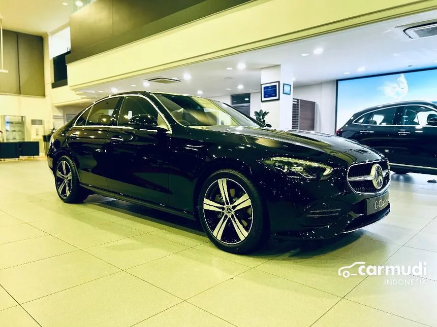 2024 Mercedes-Benz C200 Avantgarde Line Sedan