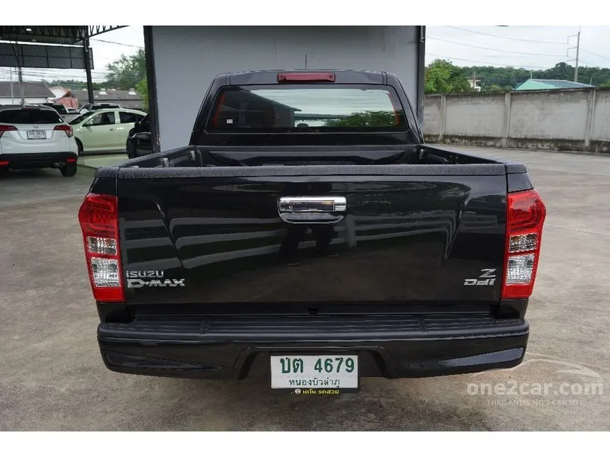 2014 Isuzu D-MAX Z Space Cab Pickup