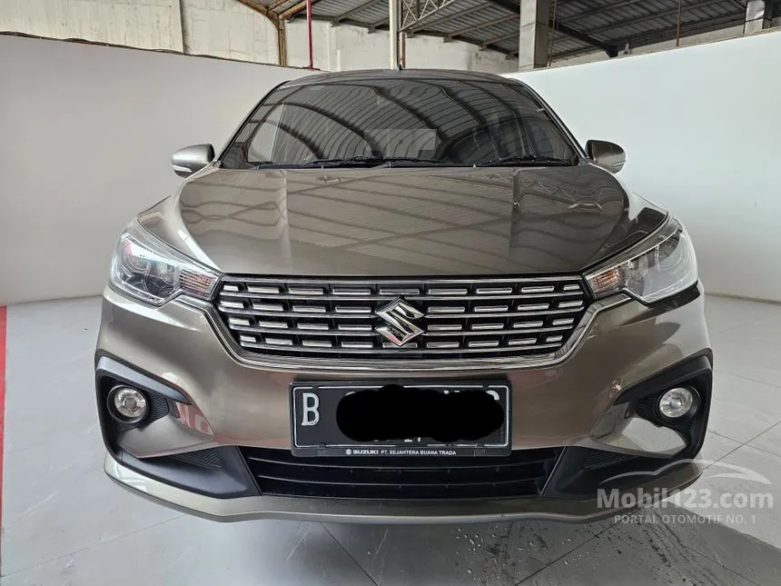Jual Mobil Suzuki Ertiga 2022 GX 1.5 di Jawa Barat Automatic MPV Abu