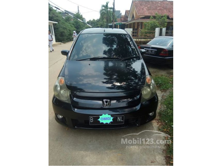 Jual Mobil  Honda  Stream  2004 2 2 0 di DKI Jakarta  