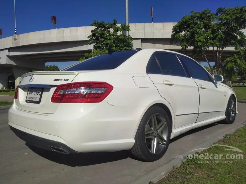 2012 Mercedes-Benz E200 AMG CGI BlueEFFICIENCY Sedan