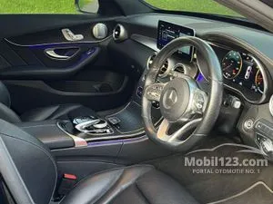 2020 Mercedes-Benz C300 2.0 AMG Line Sedan
