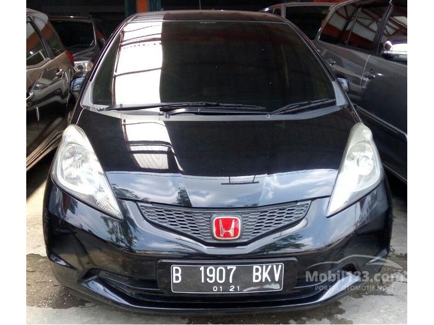 Jual Mobil Honda Jazz 2010 RS 1.5 di DKI Jakarta Automatic 