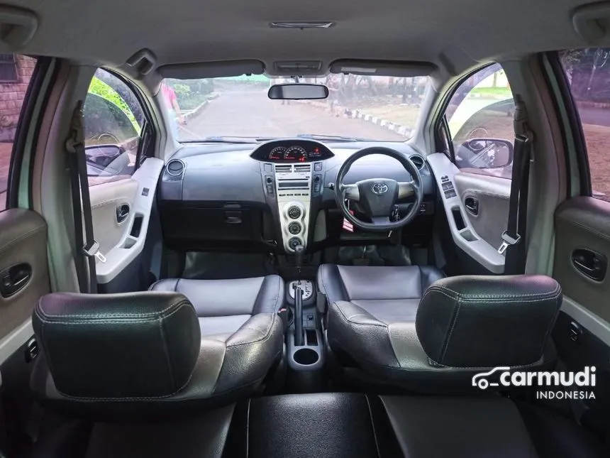 2012 Toyota Yaris E Hatchback