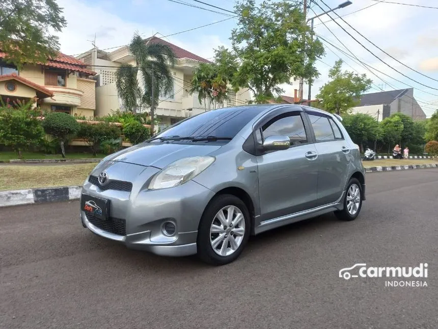 2012 Toyota Yaris E Hatchback
