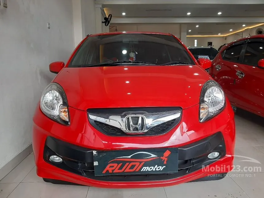 Jual Mobil Honda Brio 2015 E 1.2 di Jawa Timur Automatic Hatchback Merah Rp 125.000.000