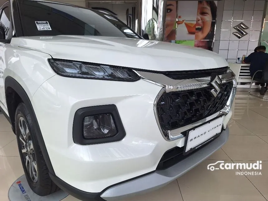Jual Mobil Suzuki Grand Vitara 2024 MHEV GX Two Tone 1.5 di DKI Jakarta Automatic SUV Putih Rp 289.600.000