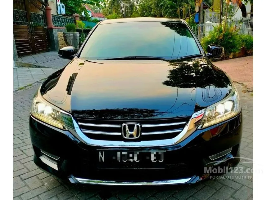 Jual Mobil Honda Accord 2014 VTi-L 2.4 Di Jawa Timur Automatic Sedan ...