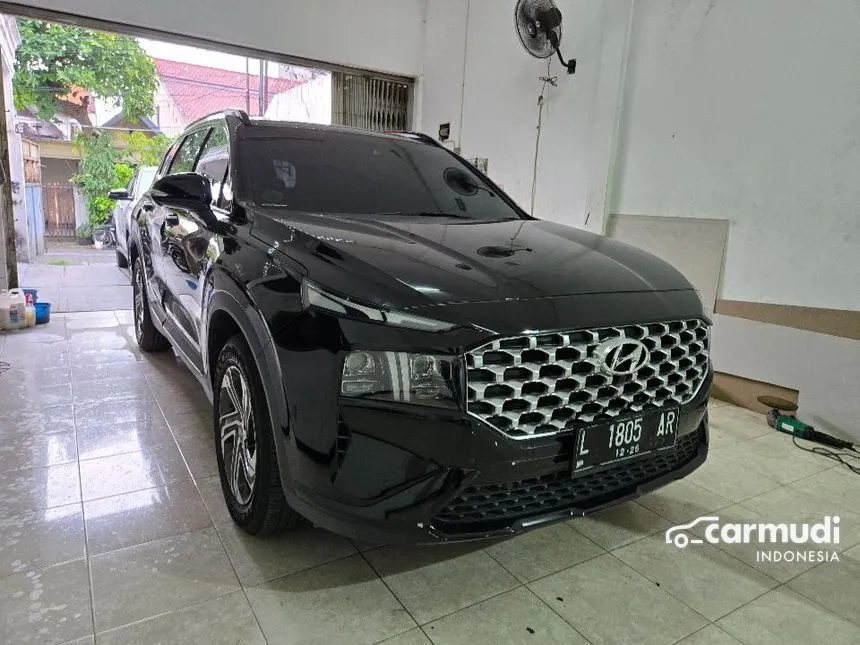 Jual Mobil Hyundai Santa Fe 2021 Signature 2.2 di Jawa Timur Automatic SUV Hitam Rp 515.000.000