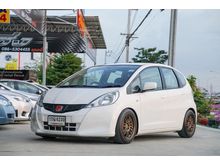 2013 Honda Jazz 1.5 (ปี 08-14) V i-VTEC Hatchback