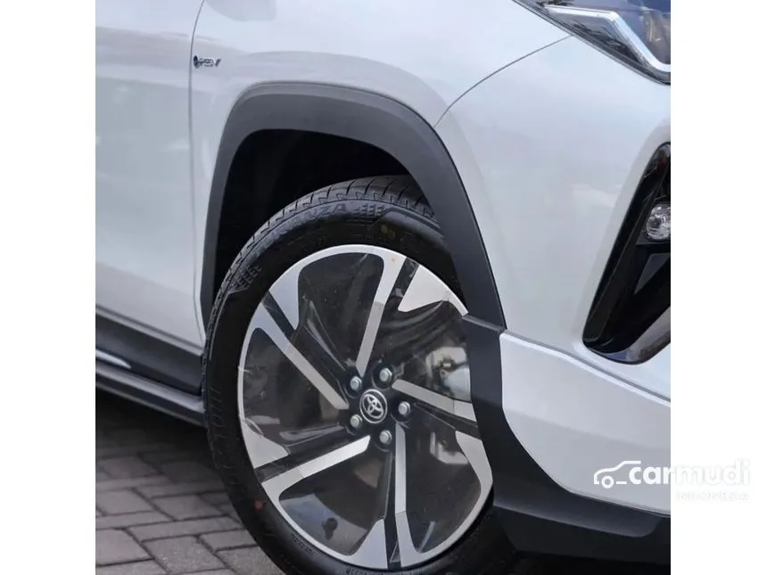 2026 Toyota Yaris Cross S with GR Parts Aero Pkg SUV