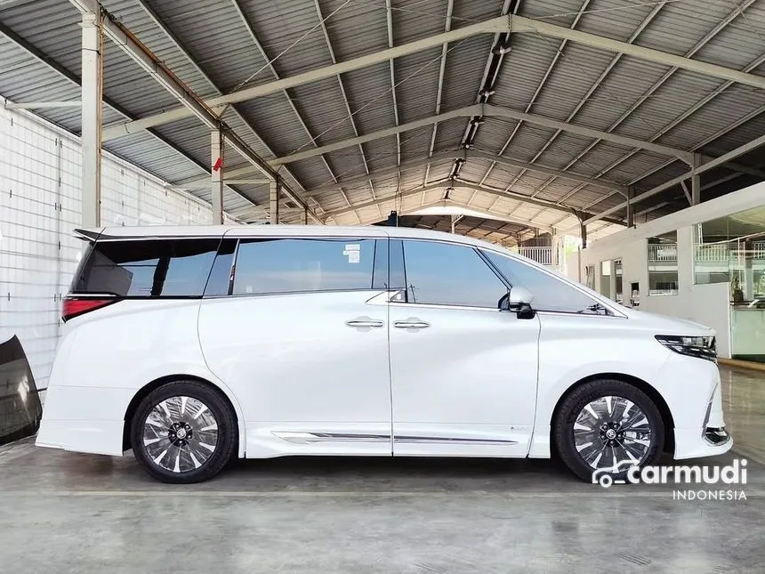 2024 Toyota Alphard HEV Modellista MPV