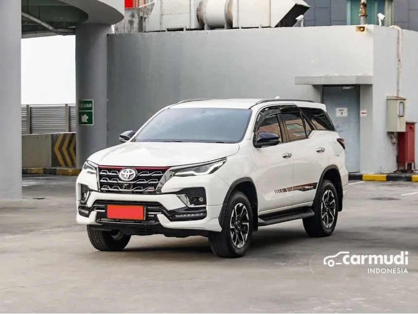 2021 Toyota Fortuner VRZ TRD 4X2 SUV