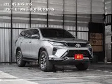 2022 Toyota FORTUNER 2.4 (ปี 15-25) Leader V 4WD SUV