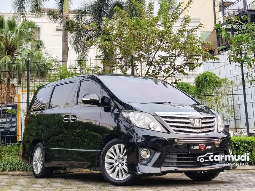 2013 Toyota Alphard SC MPV