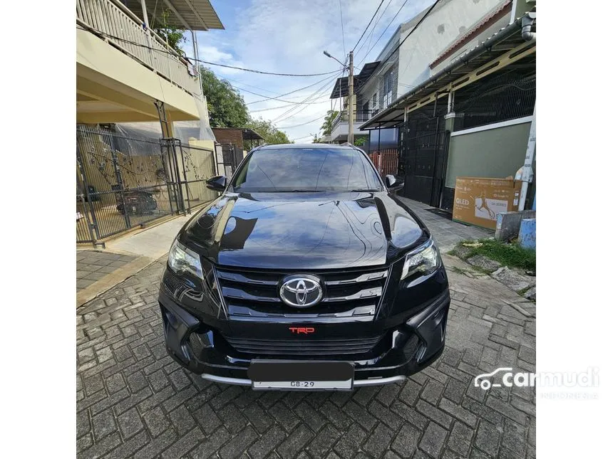 Jual Mobil Toyota Fortuner 2019 VRZ TRD 4X2 2.4 di DKI Jakarta Automatic SUV Hitam Rp 380.000.000