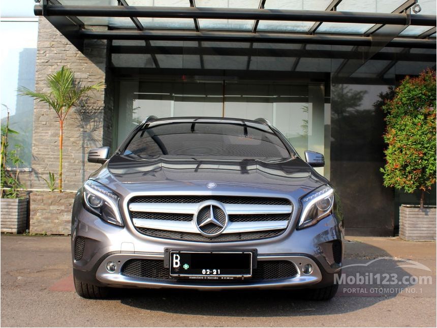 2015 Mercedes-Benz GLA200 Urban SUV