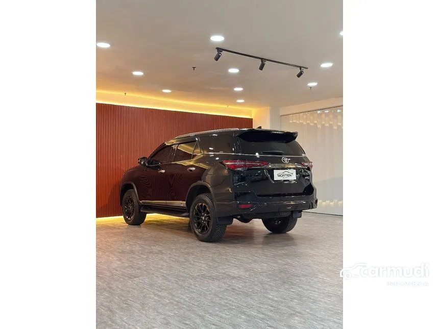 2024 Toyota Fortuner GR Sport 4X2 SUV