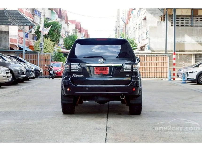 2008 Toyota FORTUNER V SUV