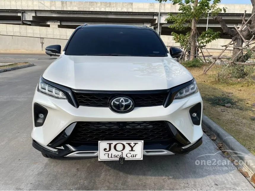 2020 Toyota Fortuner Legender SUV