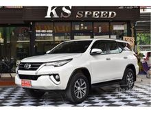 2017 Toyota Fortuner 2.4 (ปี 15-18) V SUV AT