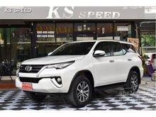 2017 Toyota Fortuner 2.4 (ปี 15-18) V SUV AT