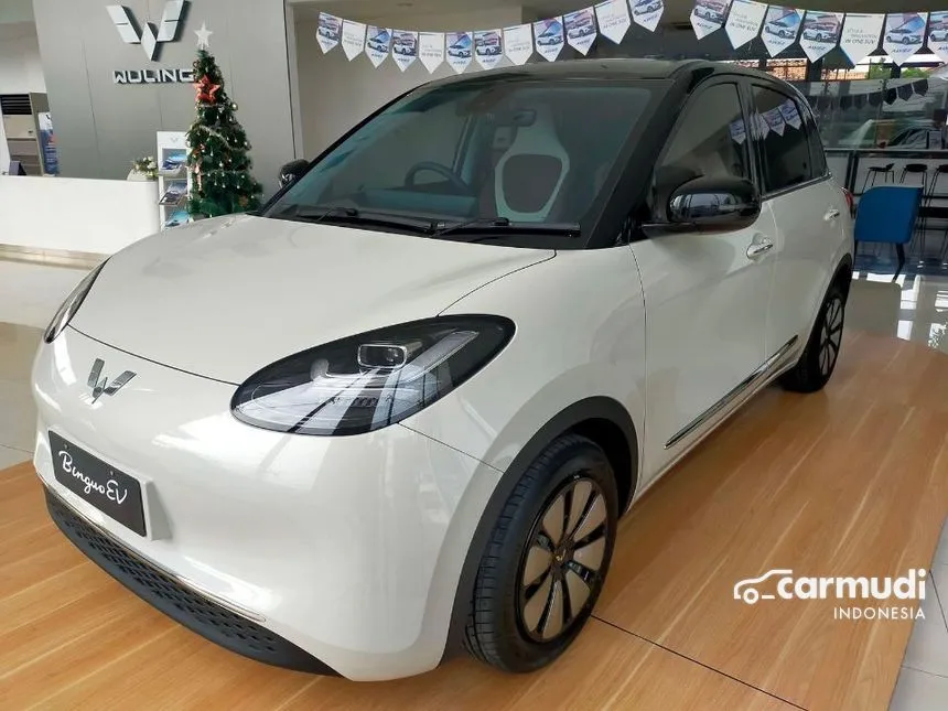 Jual Mobil Wuling Binguo EV 2024 410 Premium Range AC/DC di Banten Automatic Hatchback Lainnya Rp 319.888.888