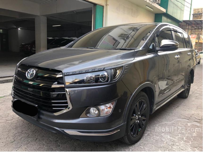 Jual Mobil Toyota Innova  Venturer  2022 N140 2 4 di 