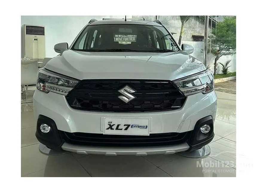 Jual Mobil Suzuki XL7 2024 BETA Hybrid 1.5 di Jawa Barat Automatic Wagon Putih Rp 210.000.000