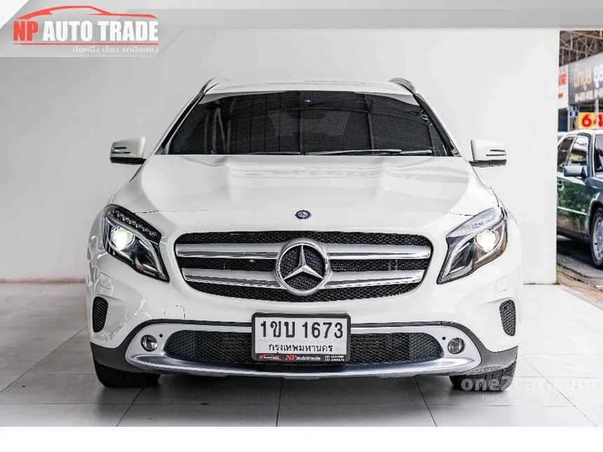 2015 Mercedes-Benz GLA200 Urban SUV