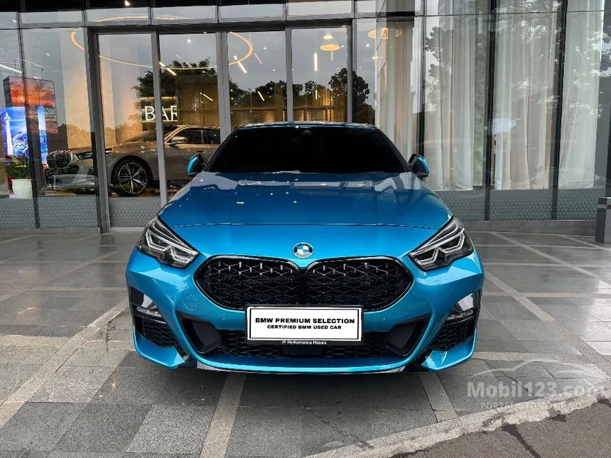 Jual Mobil BMW 218i 2024 M Sport 1.5 di DKI Jakarta Automatic Gran Coupe Biru Rp 750.000.000