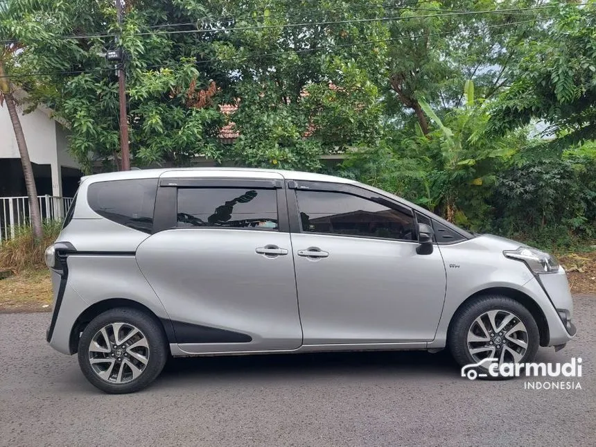 2019 Toyota Sienta V MPV